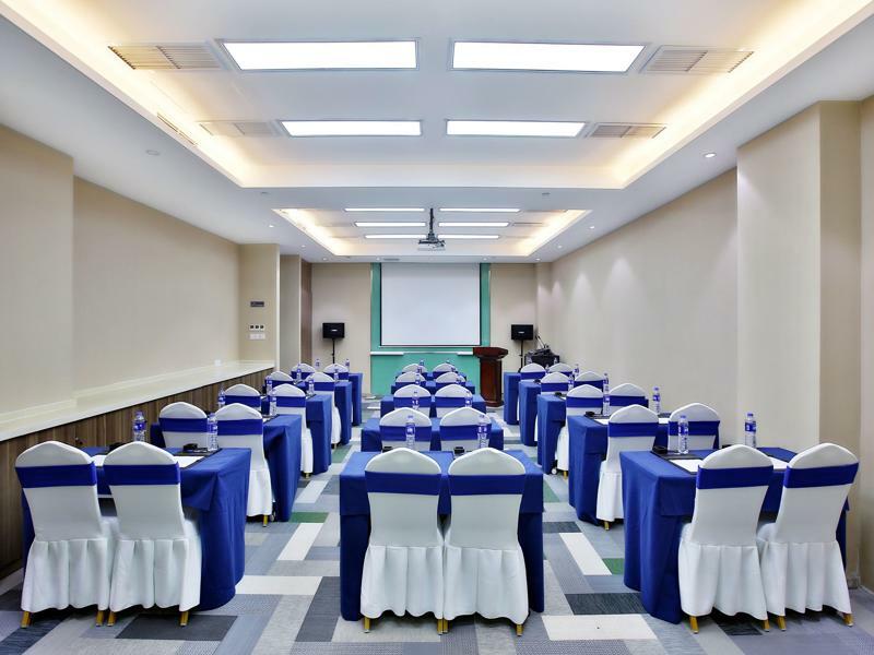 Holiday Inn Express Langfang Park View By Ihg Buitenkant foto